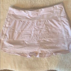 White Lululemon Pace Rival Skirt Size 4